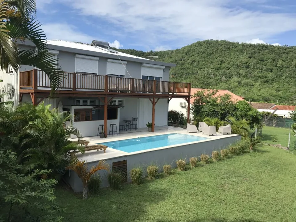 Superbe Villa à deux pas de l'océan - Martinique