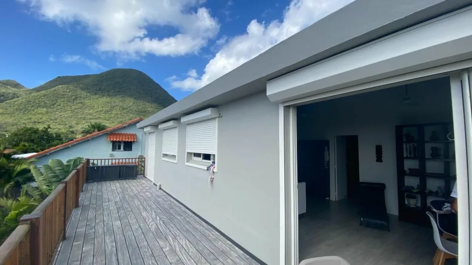 Schöne Villa nur wenige Schritte vom Ozean entfernt - Martinique