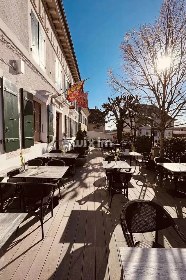 Charming restaurant with terrace