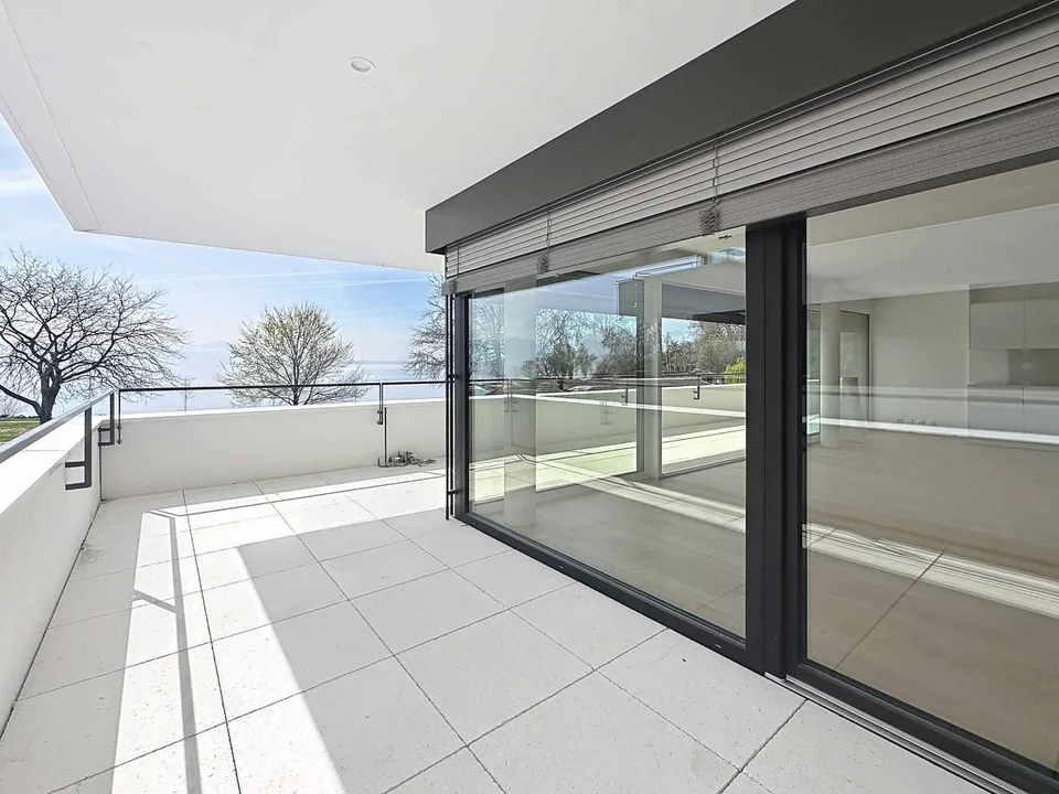 Luxueux 4.5 pièces traversant avec balcon couvert de 76m2 – photo 9 sur 14