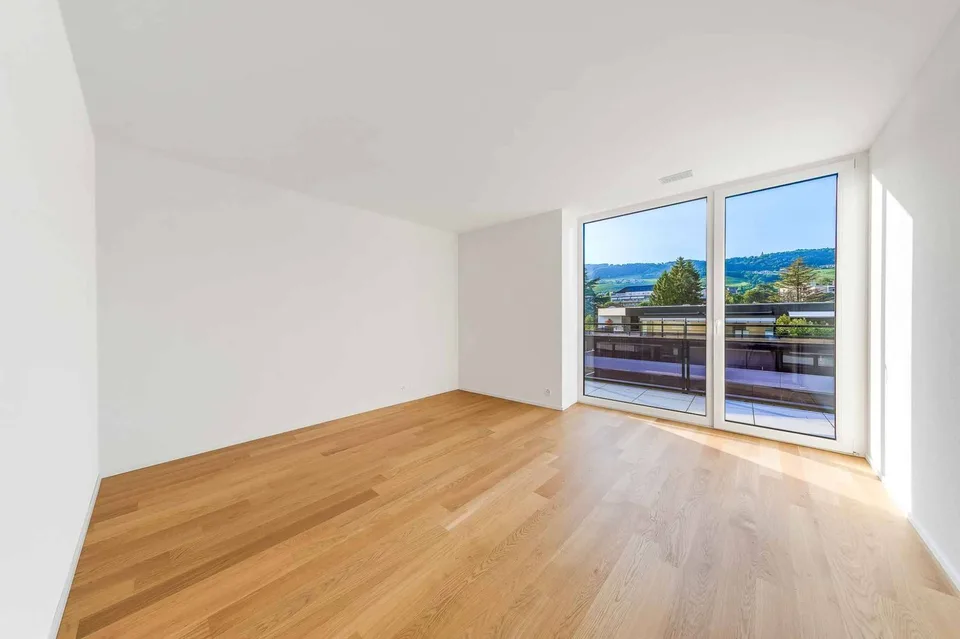 UNIQUE! Attique de 5.5 pièces de 180m2 bénéficiant d'un rooftop terrasse de 168m2 avec vue panoramique sur le lac et les Alpes