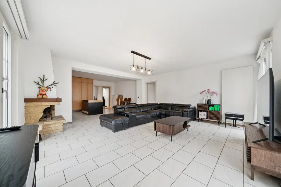Haus mit 2 Wohnungen