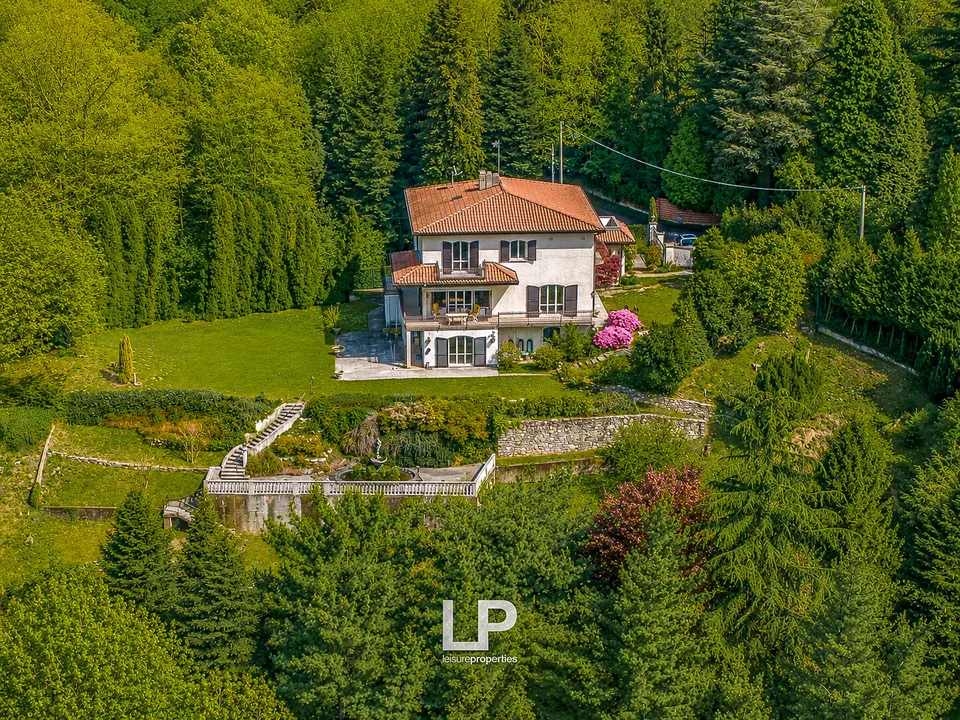 Villa mit Panoramablick auf den Lago Maggiore in Leggiuno