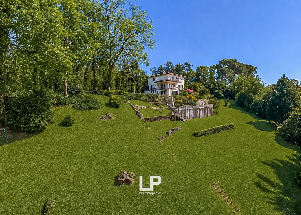 Villa con vista panoramica sul Lago Maggiore a Leggiuno – foto 9 di 13