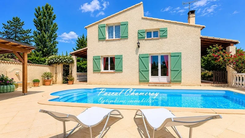 EYGUIÈRES (13) | Belle maison familiale de 165 m² avec piscine, 5