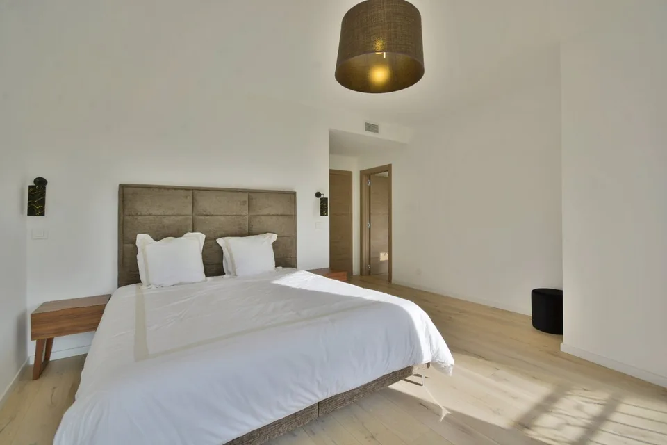 Villa contemporanea rinnovata – 320 m² – Châteauneuf-Grasse (06560) – Côte d’Azur – foto 9 di 9