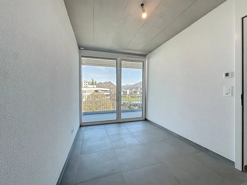 Helles Dachgeschoss mit großem Balkon – Foto 8 von 12