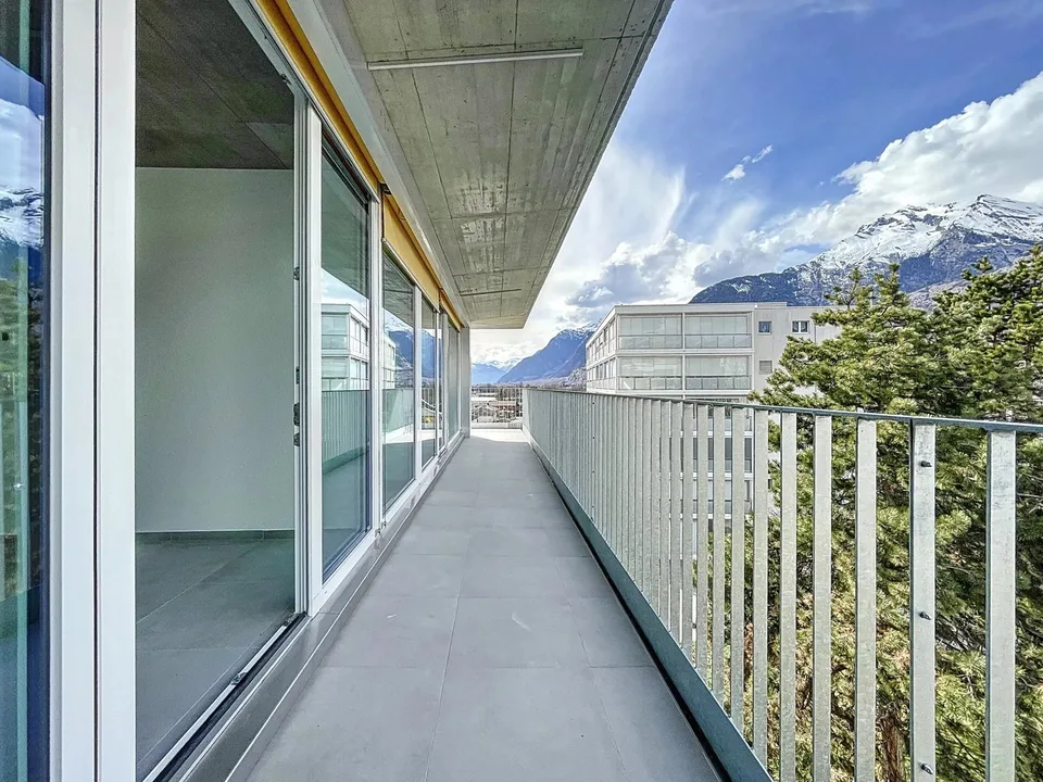 Helles Dachgeschoss mit großem Balkon – Foto 10 von 12