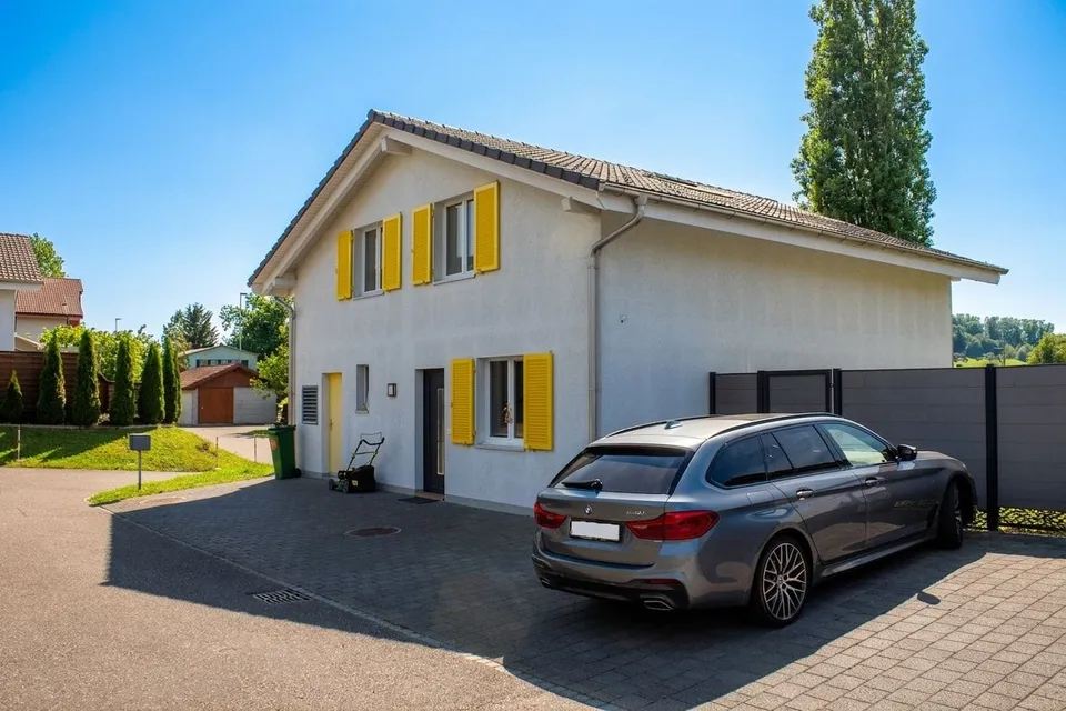 Modernes, helles 5.5-Zimmer Einfamilienhaus