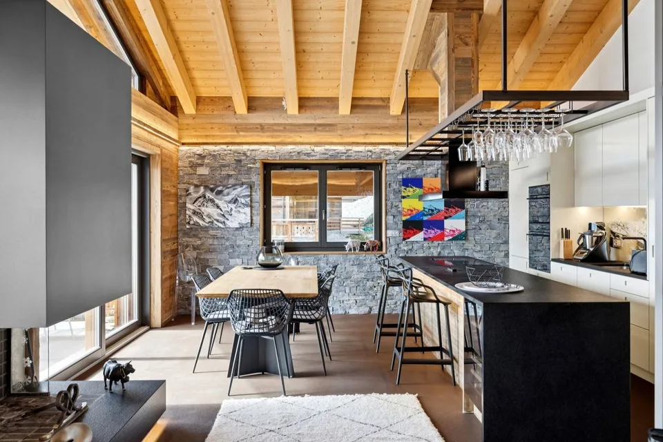 Dachgeschoss - 4,5 Zimmer - Thermales Wohlbefinden und Skiing vor den 4 Tälern – Foto 7 von 9