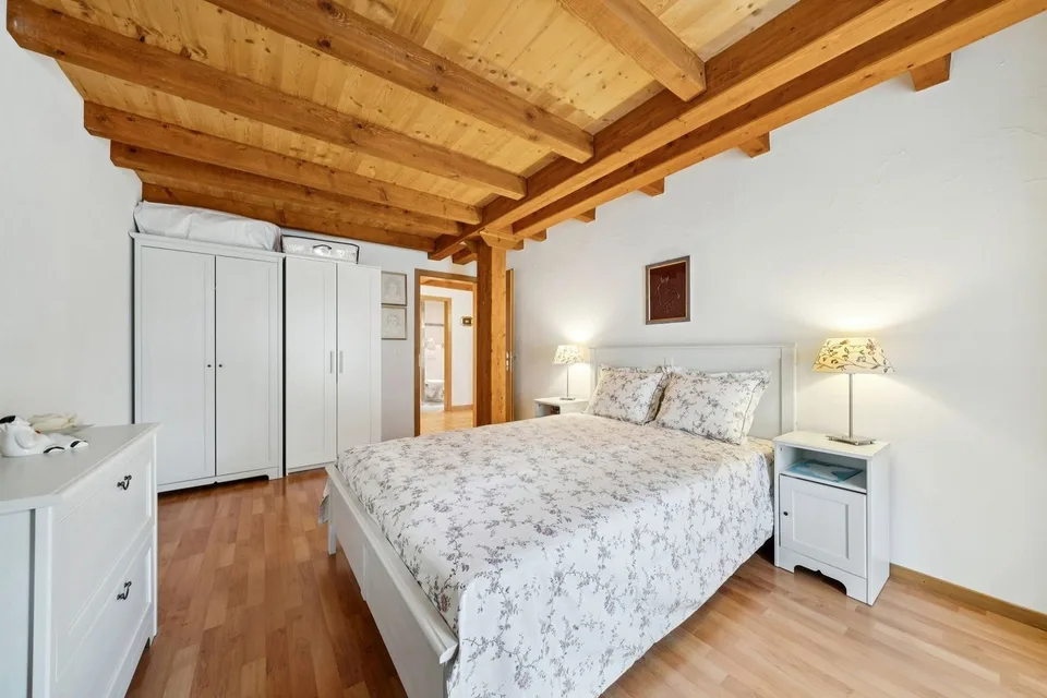 Geräumige 4.5-Zimmer-Wohnung mit Loggia in Champagne – Foto 11 von 13