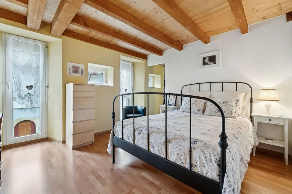 Geräumige 4.5-Zimmer-Wohnung mit Loggia in Champagne – Foto 13 von 13