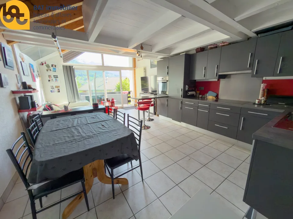 Vercorin - Roches-Hombes - R2 mit unabhängigem Zugang, schönen Volumen und Chalet-Atmosphäre – Foto 8 von 11
