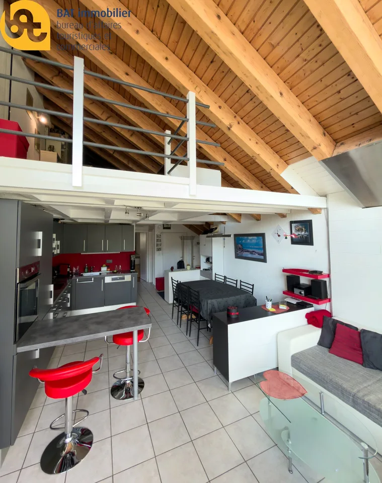 Vercorin - Roches-Hombes - R2 con accesso indipendente, bei volumi e atmosfera chalet