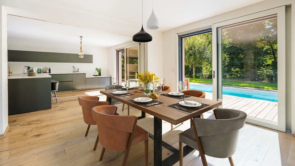 Casa con piscina e vista lago