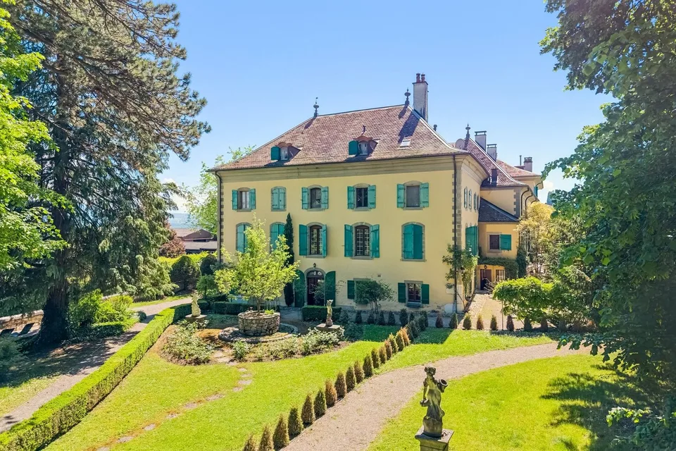 Château Barillet, Appartement en Rez-de-Jardin - L'élégance d'un lieu