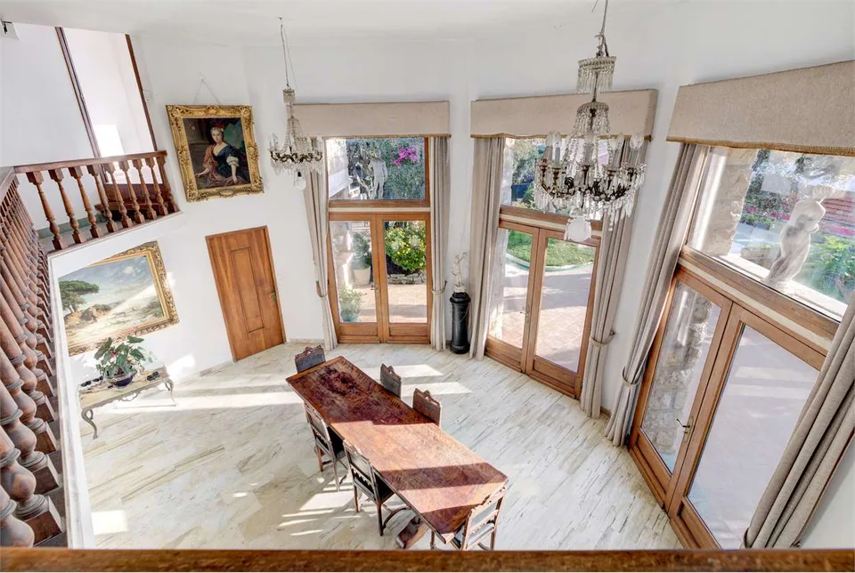 Villa mit Charakter in ruhiger Lage