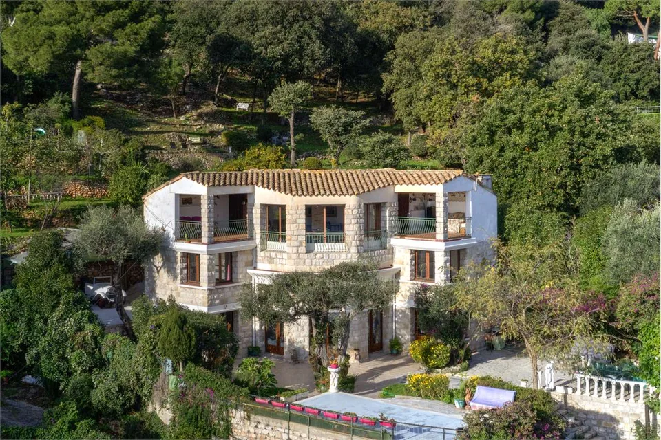 Villa mit Charakter in ruhiger Lage