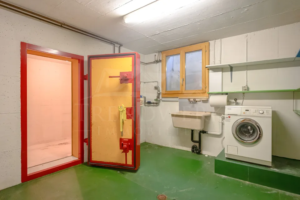 Maison jumelée 4 chambres avec jardin ensoleillé et garage à Worb – photo 10 sur 13