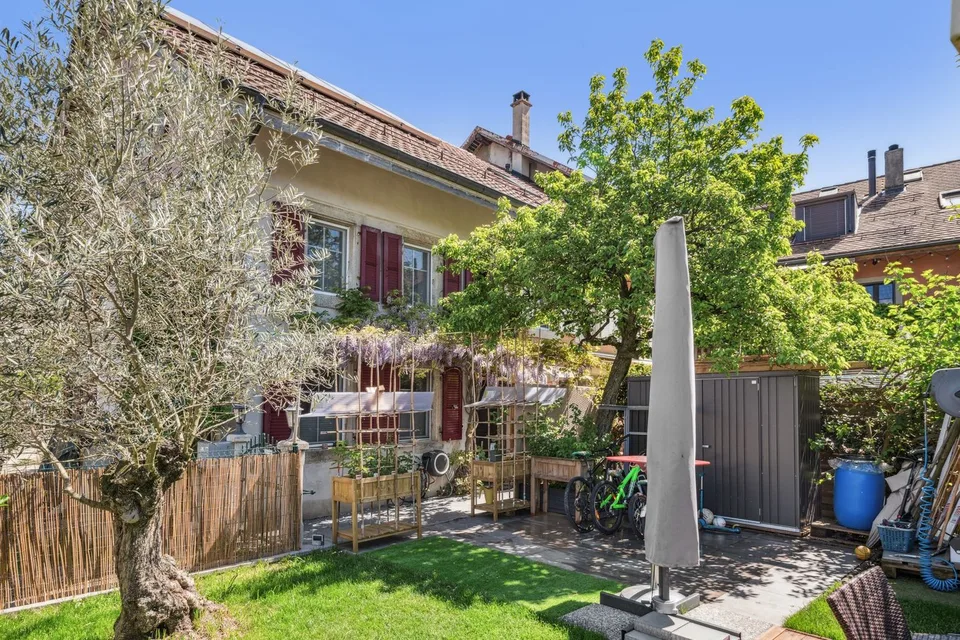 Maison familiale avec vaste extérieur et terrasse, proche d'Yverdon