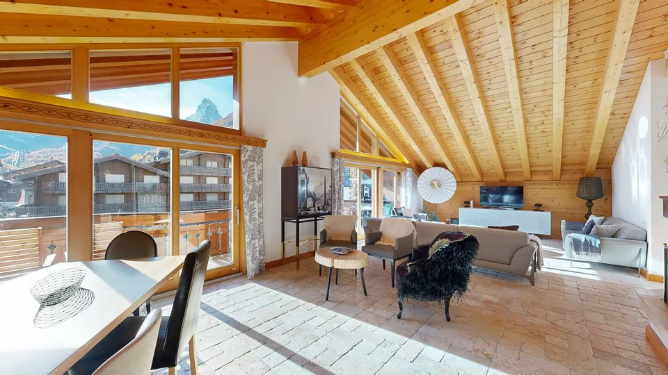 Grosse Dachzimmerwohnung in bester Lage von Zermatt