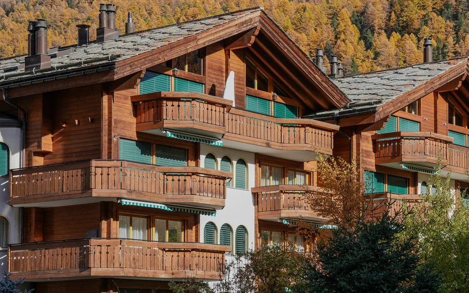 Grosse Dachzimmerwohnung in bester Lage von Zermatt