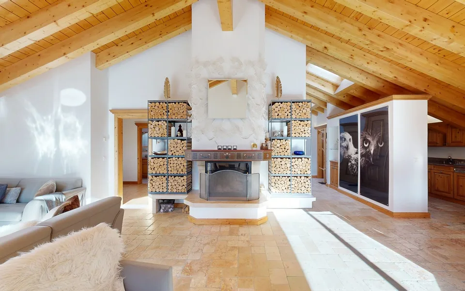 Grosse Dachzimmerwohnung in bester Lage von Zermatt