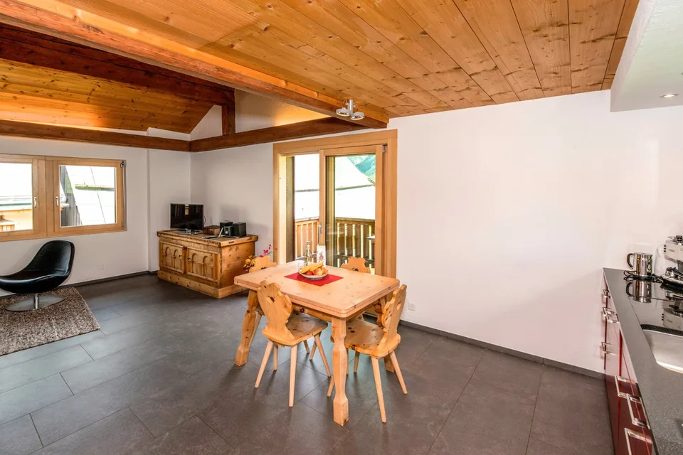 RESERVIERT Charmantes Mehrfamilienhaus in Guarda – Foto 9 von 16