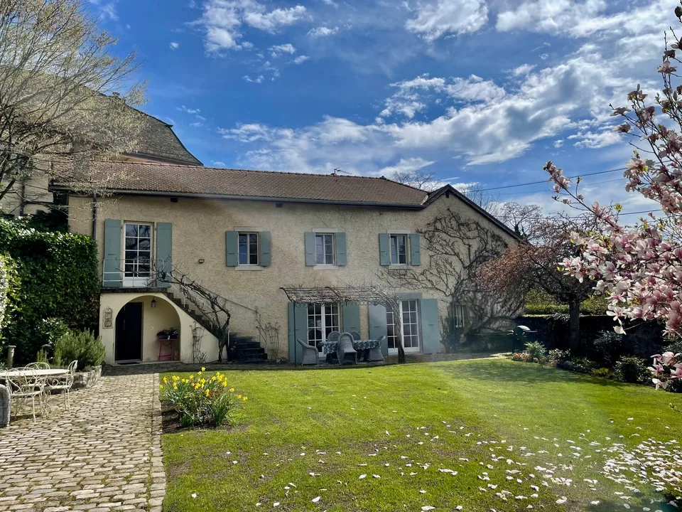Superbe Villa de Campagne à Presinge, coin de paradis
