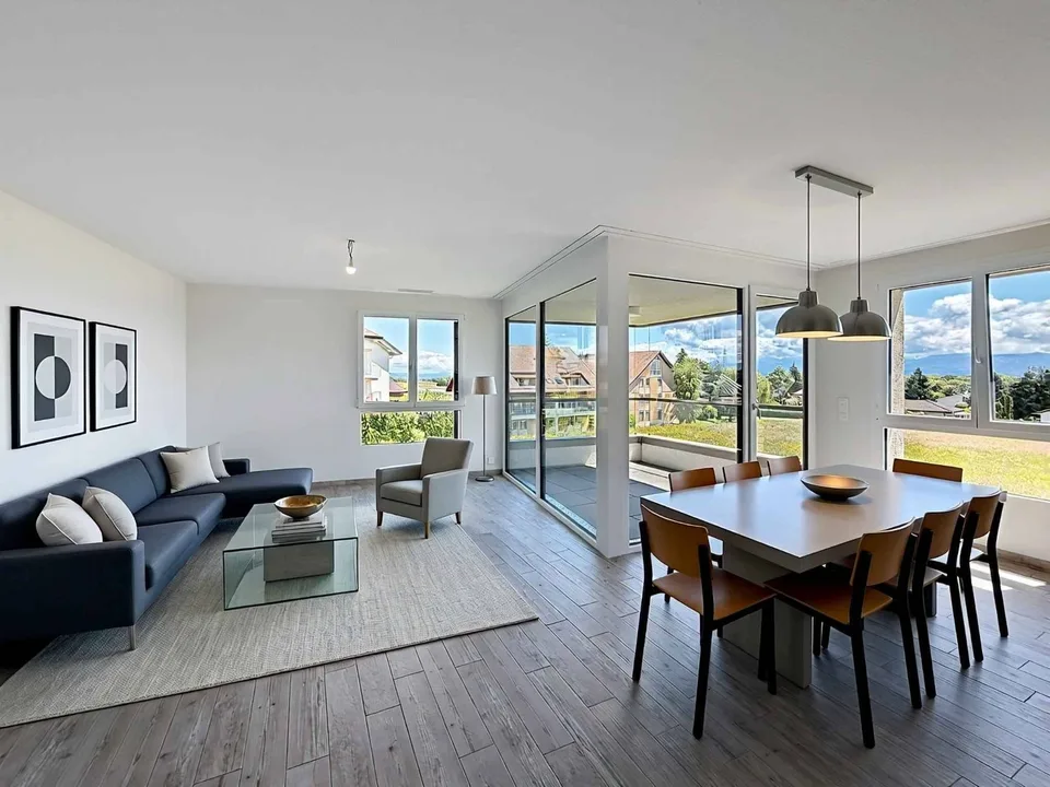 EXCLUSIVITE - Lumineux 3.5 pièces avec loggia