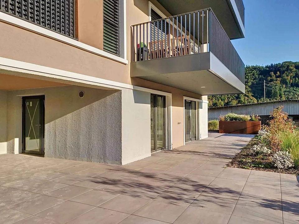New Arcade for sale - Saint-Michel neighborhood in Moudon