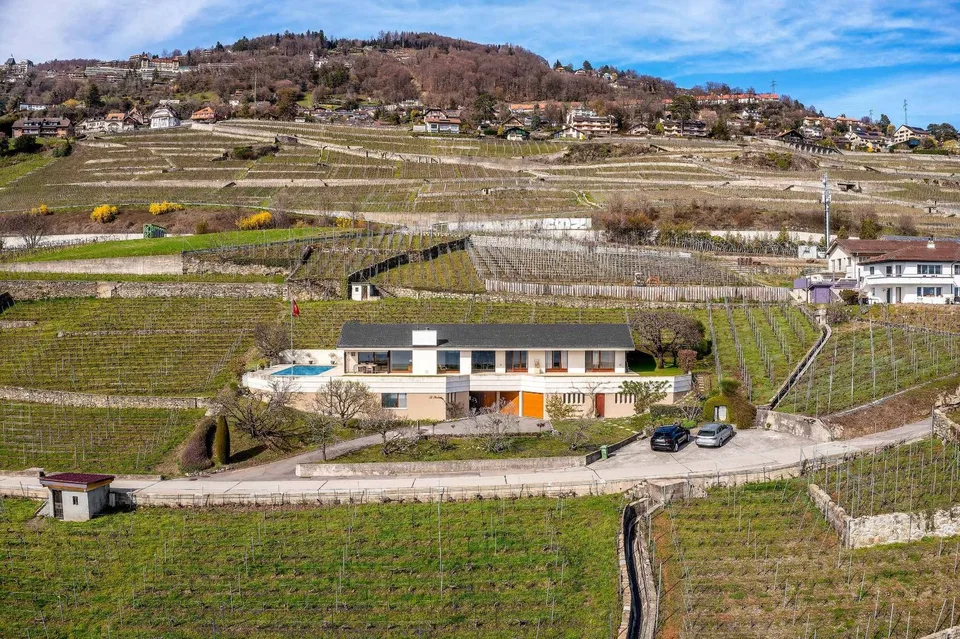 Proprietà di architetto di 7,5 locali con vista panoramica sul lago e sul vigneto in vendita a Corseaux – foto 11 di 26