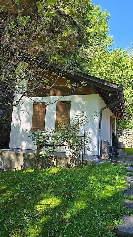 3,5 Lokale zur Verkauf, umgeben von Grün in Calanca – Foto 12 von 13