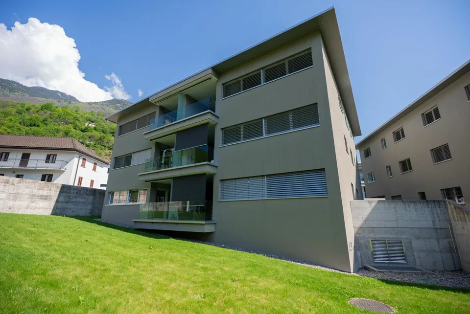 Wir verkaufen spezielle 4.5 Zimmer in Monte Carasso