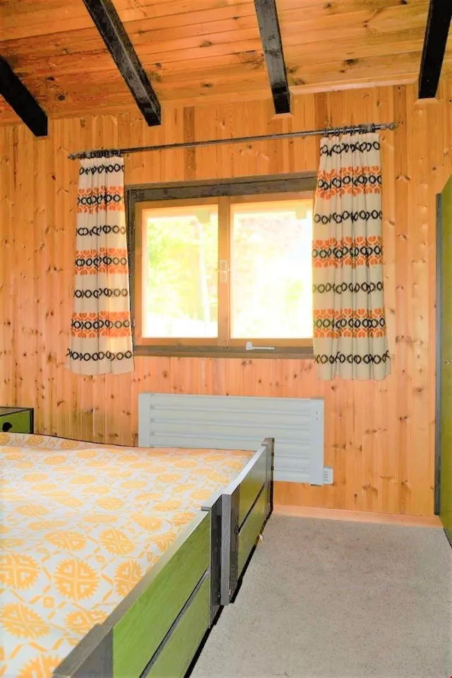 Renovationsbedürftiges Chalet bei Staldenried in herrlicher Umgebung