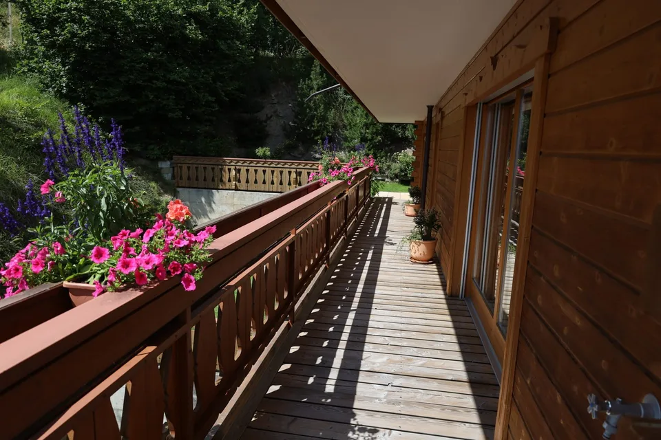 Prächtige 7,5-Zimmer-Wohnung mit Kamin in Bluche – Foto 28 von 30