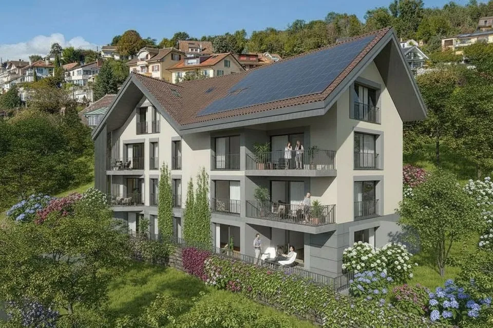 Superbo appartamento nuovo, ampia superficie, vista lago e balcone generoso