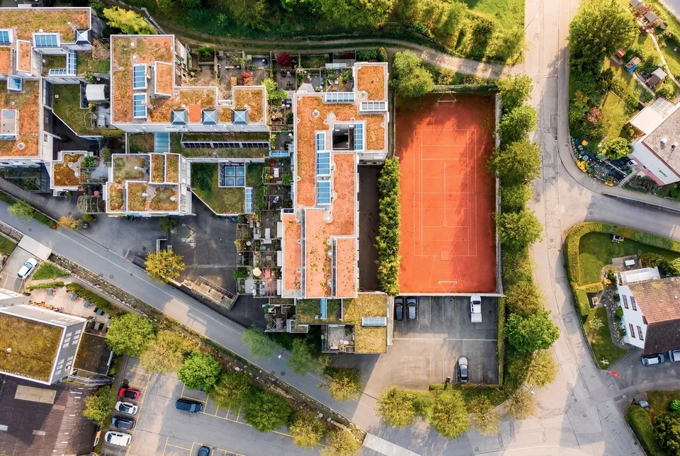 DOPPELTES POTENTIAL IM PARTERRE MIT 289 M² IN DER ATELIER 5-SIEDLUNG – Foto 7 von 8