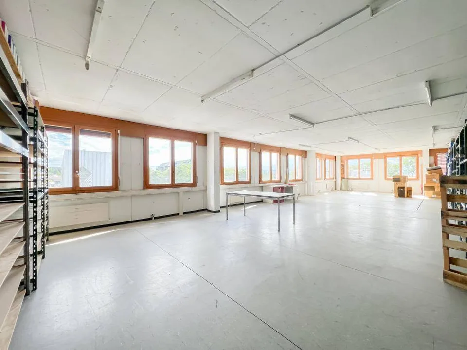 Ufficio/Amministrativo 425.5 m2 a Morges