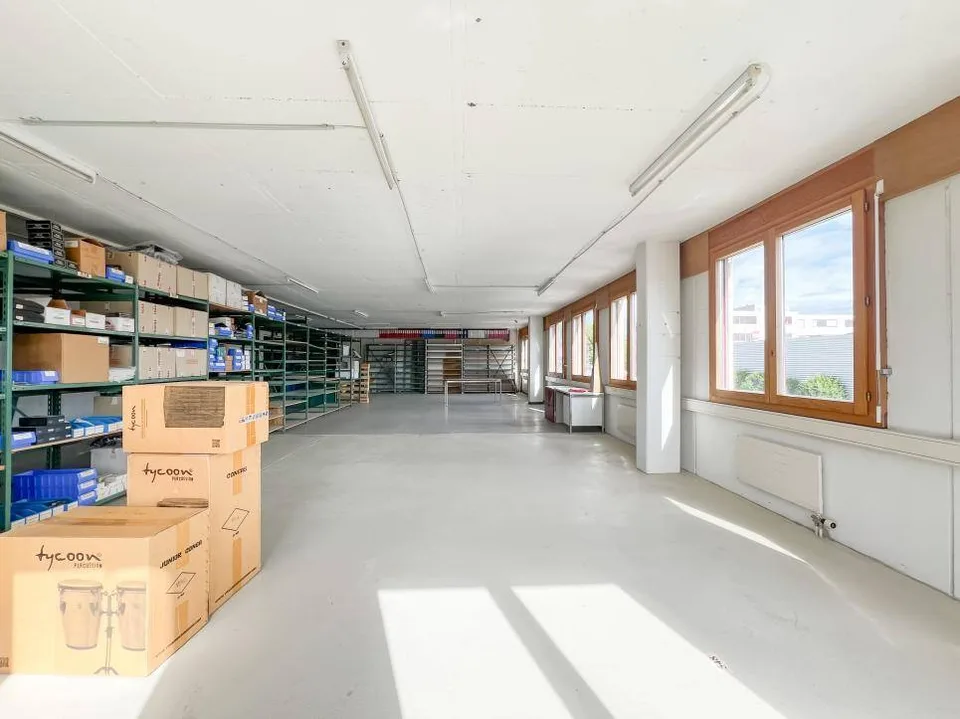 Ufficio/Amministrativo 425.5 m2 a Morges
