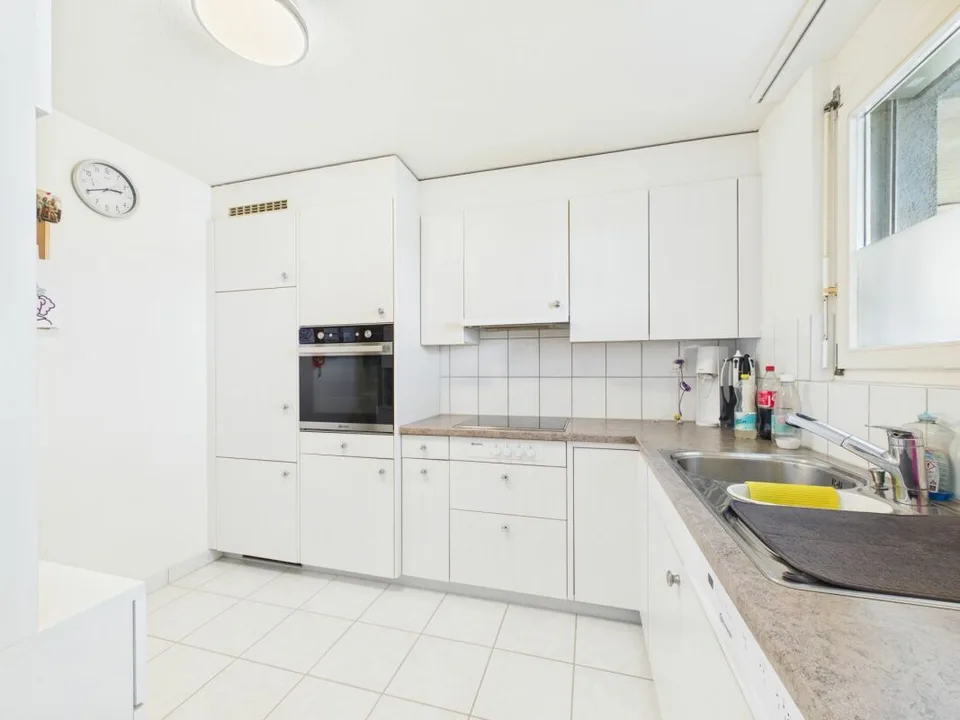 Enfant-friendly avec balcon et ascenseur