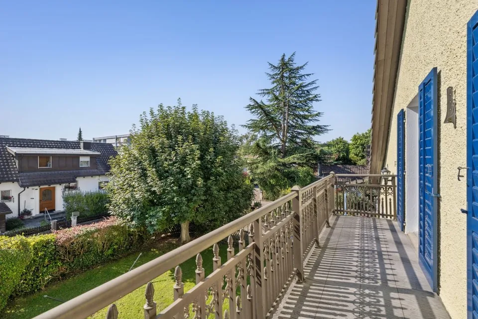 Casa indipendente con giardino da sogno e spazio per le idee