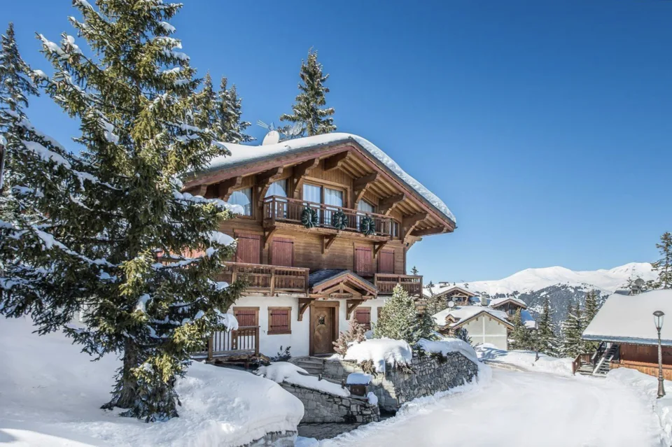 Chalet Courchevel - Luxe alpin. Vue majestueuse. Adresse rare.