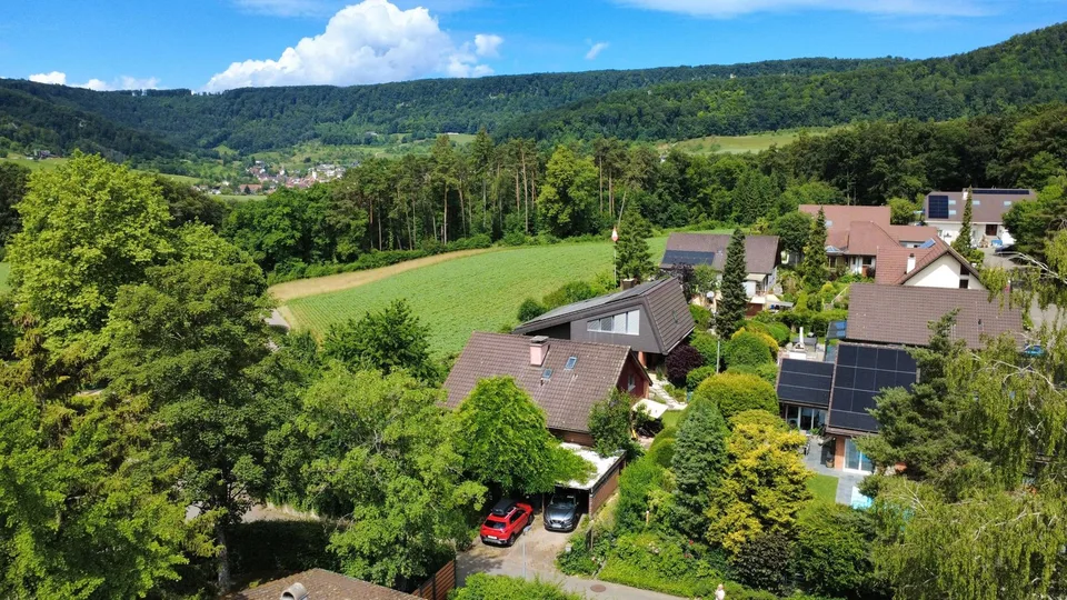 6.5-Zi.-Einfamilienhaus mit grossem Garten in Lupsingen