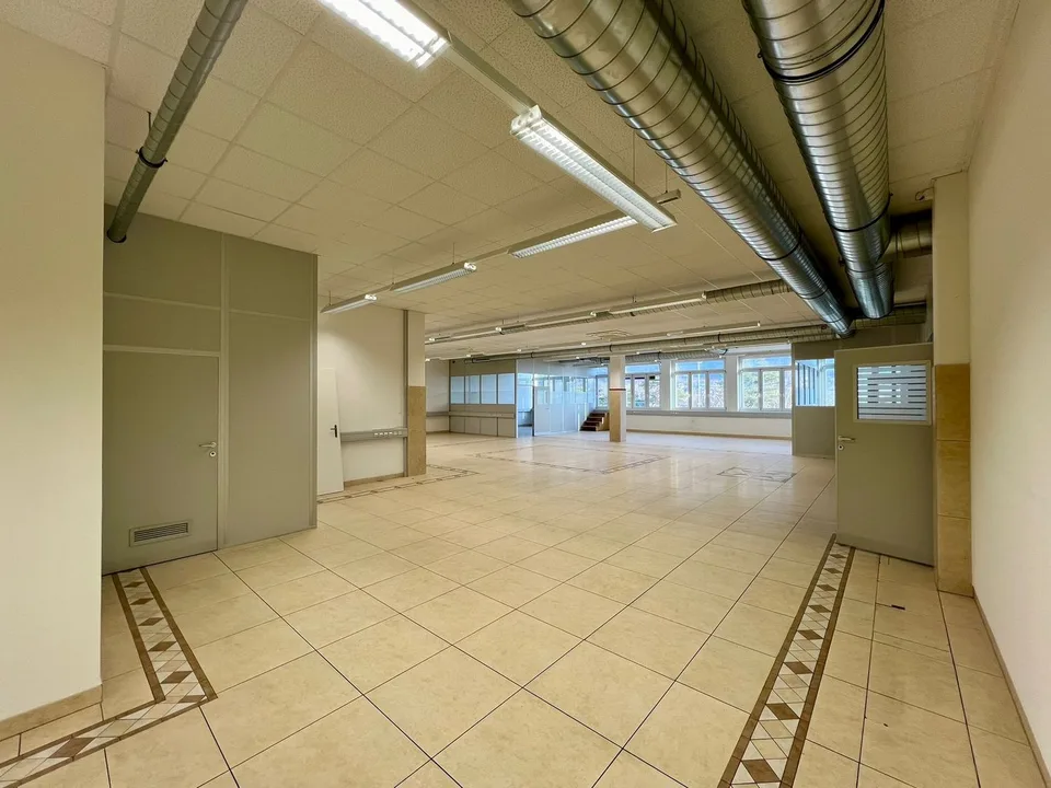 Spazio commerciale 3° piano a Eschen in vendita, oggetto di rendita, vicino al confine – foto 6 di 13