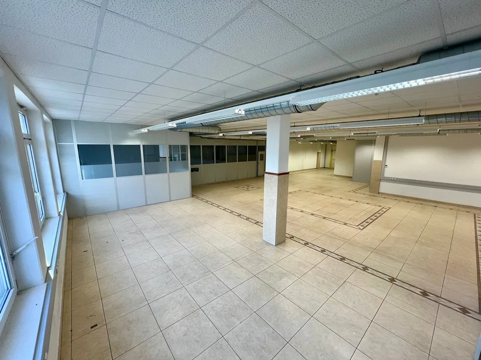 Spazio commerciale 3° piano a Eschen in vendita, oggetto di rendita, vicino al confine – foto 10 di 13