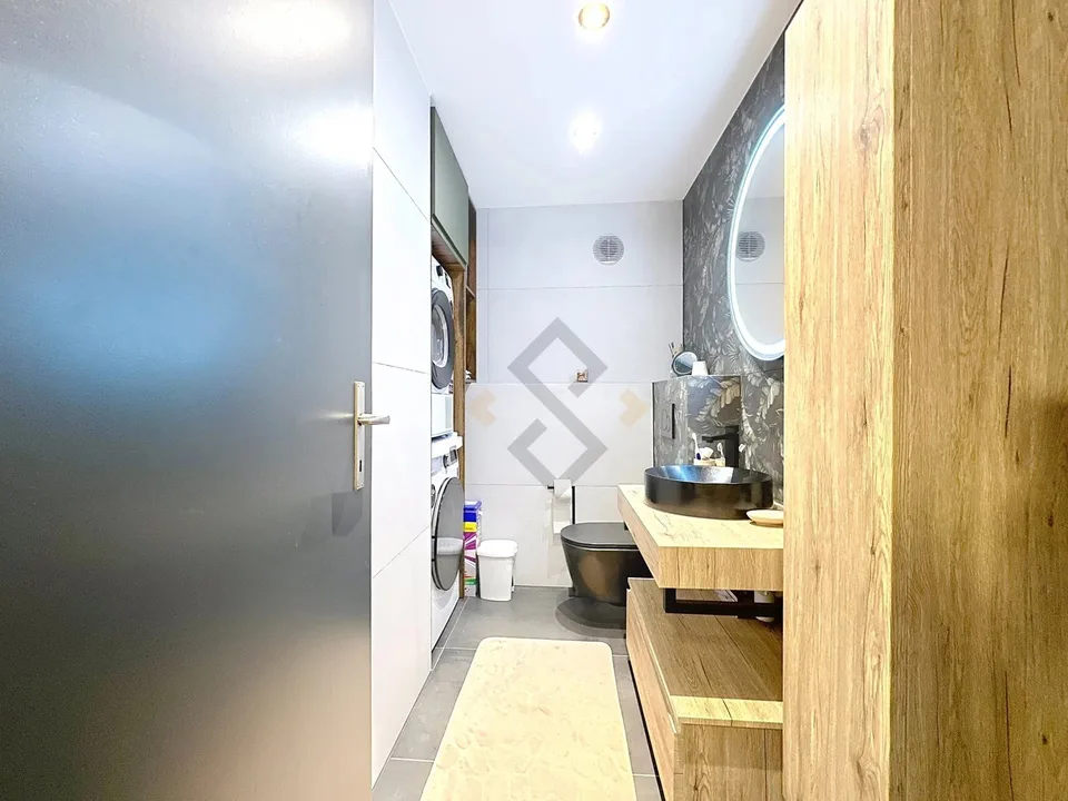 Geräumige Wohnung mit Kamin in Tourtemagne – Foto 13 von 14