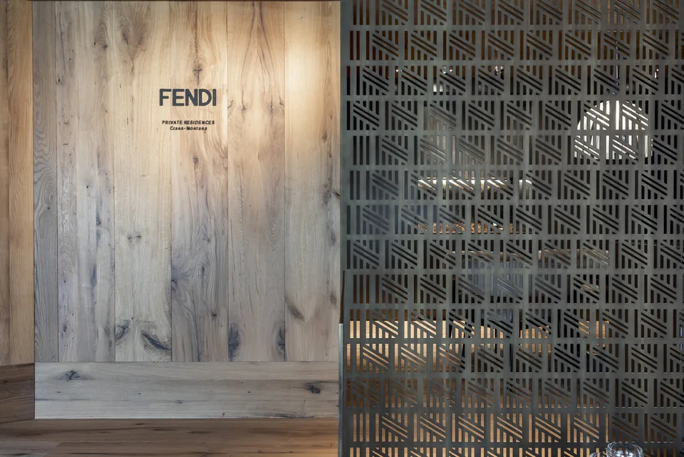Résidences FENDI - Appartement de luxe en RDC, exposition ouest (P01)