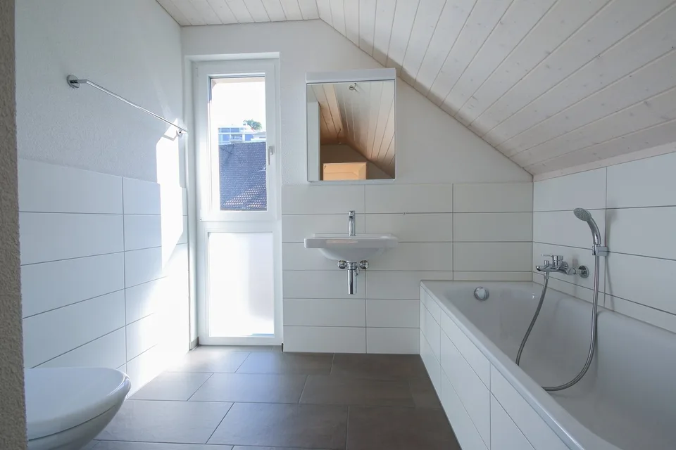 Appartement mansardé moderne à Zeiningen
