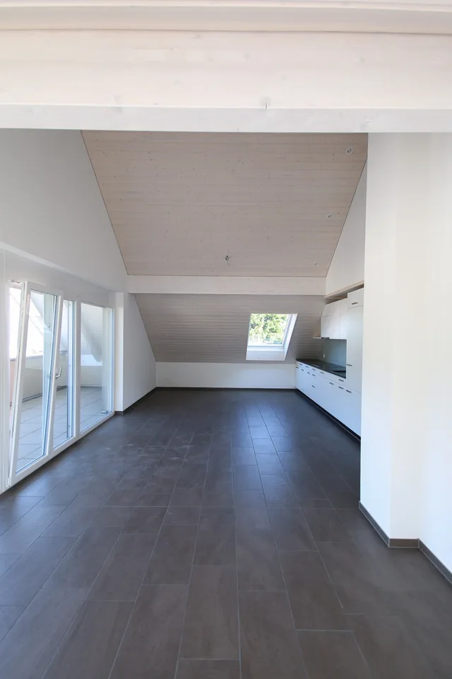 Appartement mansardé moderne à Zeiningen